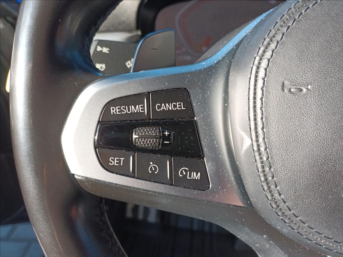 BMW Řada 5 Kombi 2,0 l 140 kw