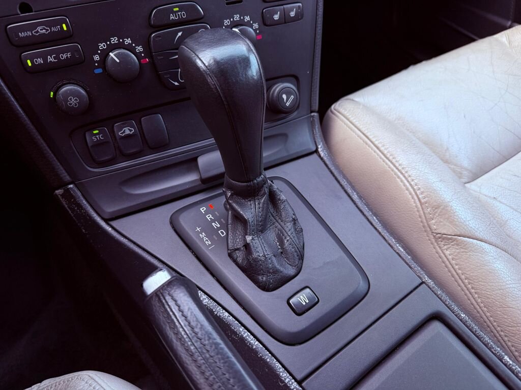 Volvo V70 Kombi 2,4 l 120 kw