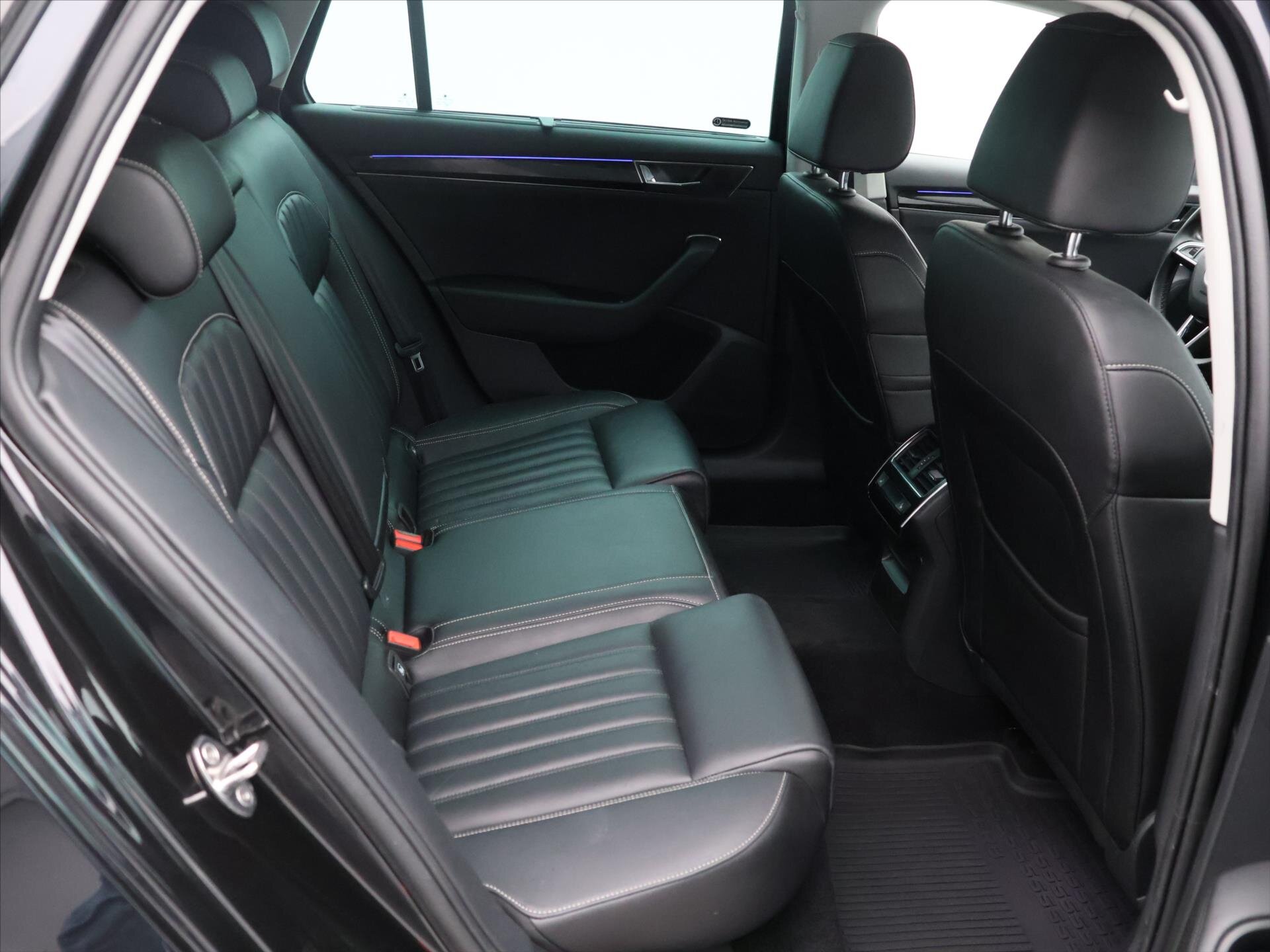 Škoda Superb Kombi 2,0 l 140 kw