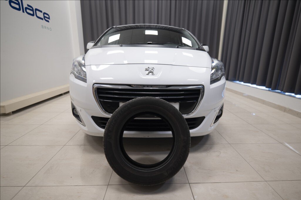 Peugeot 5008 MPV 1,6 l 88 kw