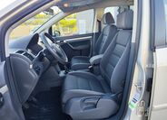 Volkswagen Touran 13