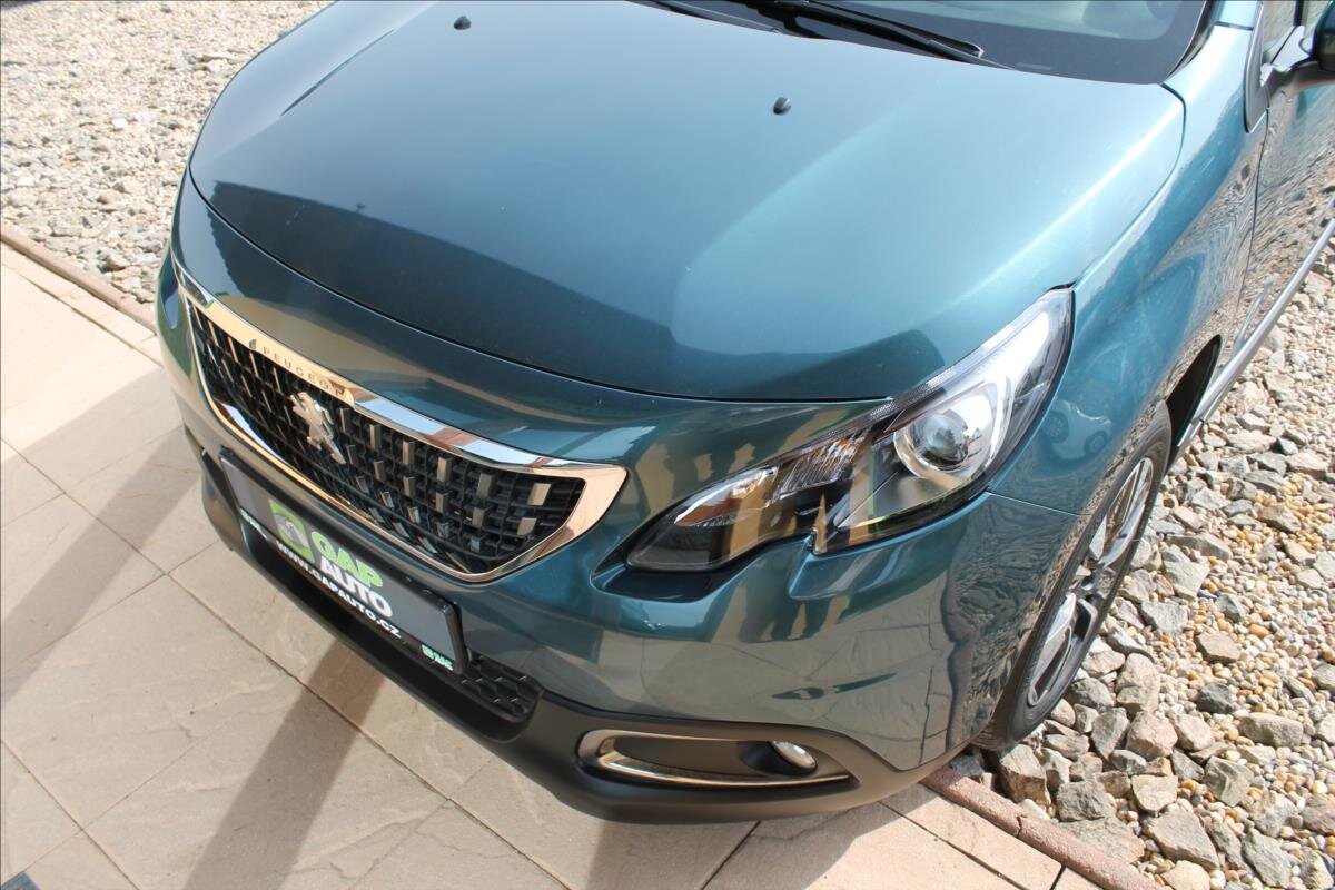Peugeot 2008 SUV / Terénní 1,2 l 60 kw