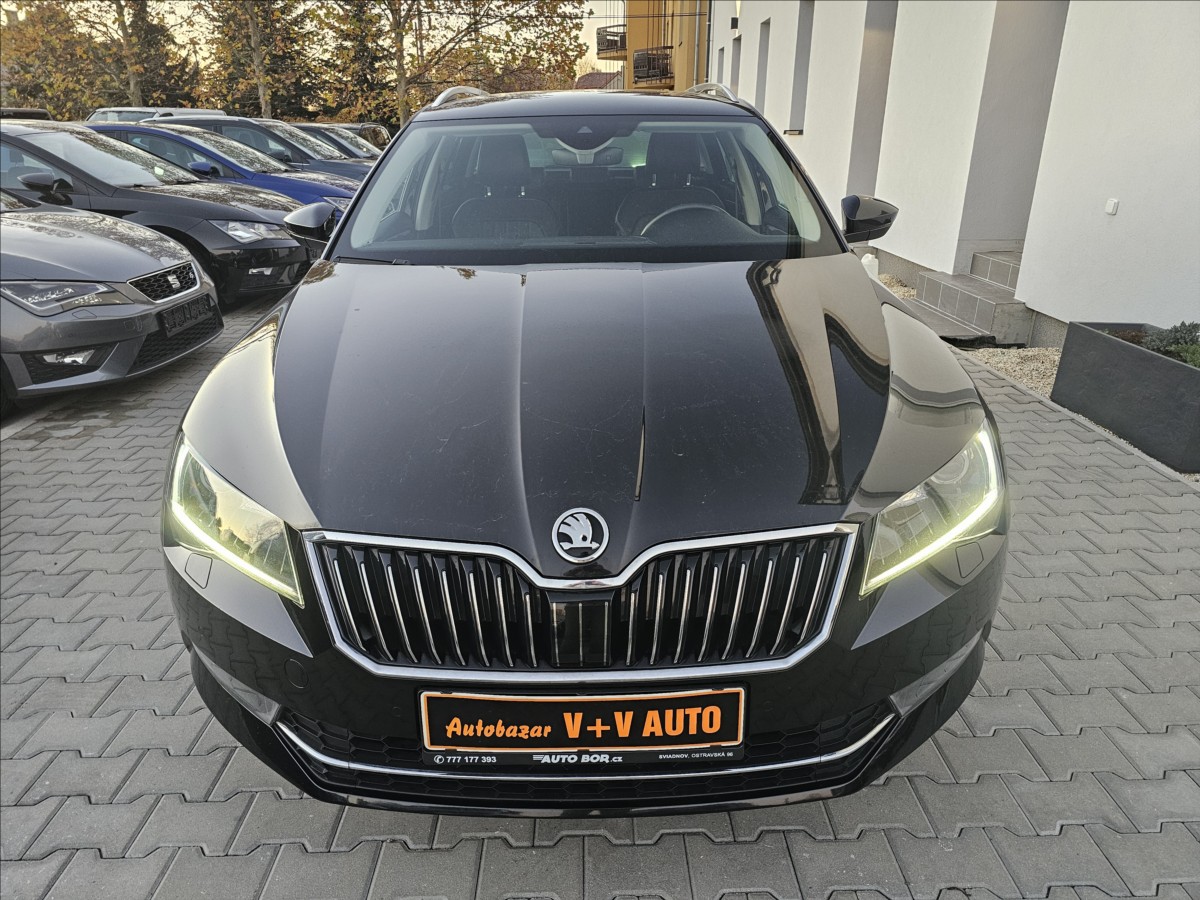 Škoda Superb