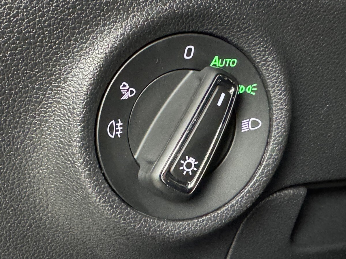 Škoda Karoq SUV / Terénní 2,0 l 110 kw