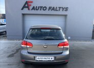 Volkswagen Golf Hatchback 1,2 l 77 kw