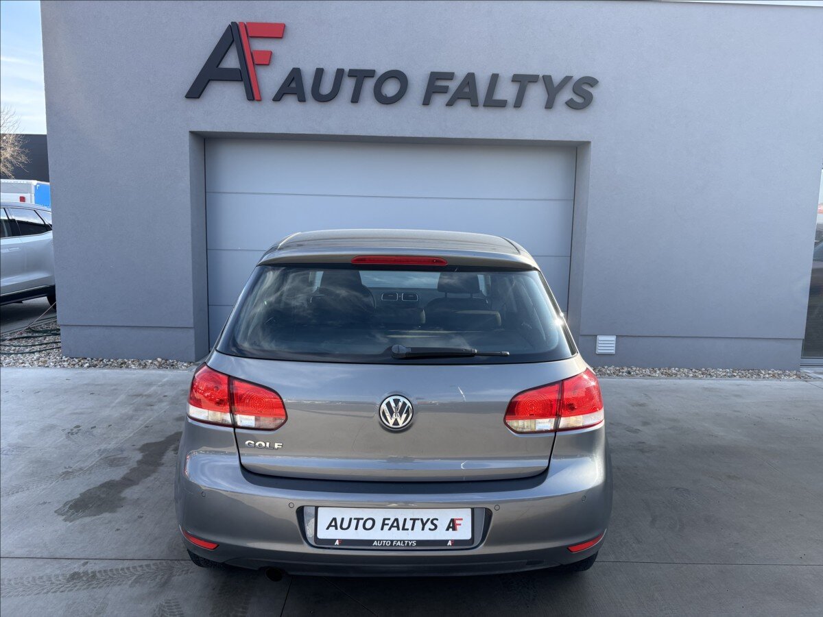 Volkswagen Golf Hatchback 1,2 l 77 kw