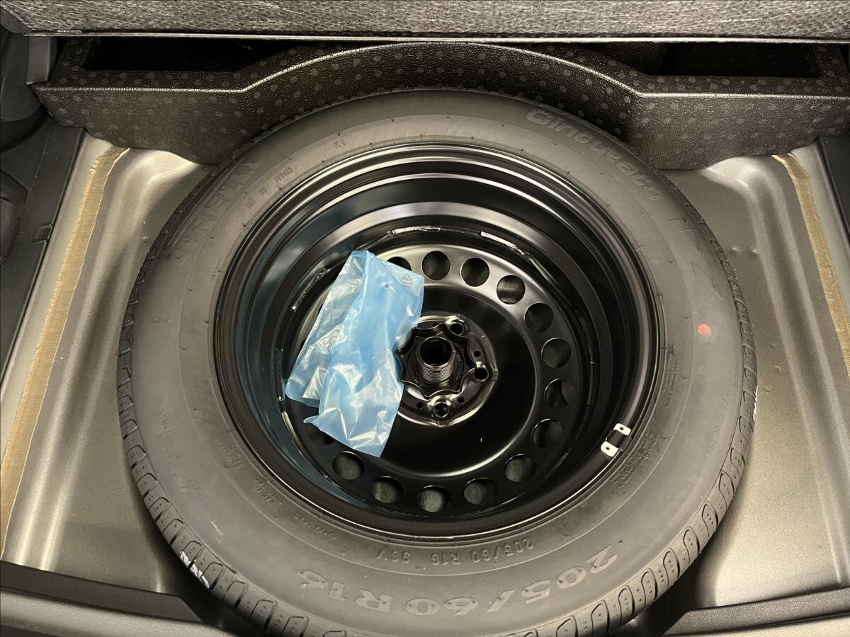 Volkswagen Touran MPV 1,5 l 110 kw