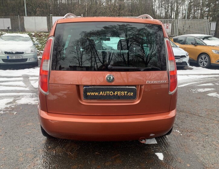 Škoda Roomster 6