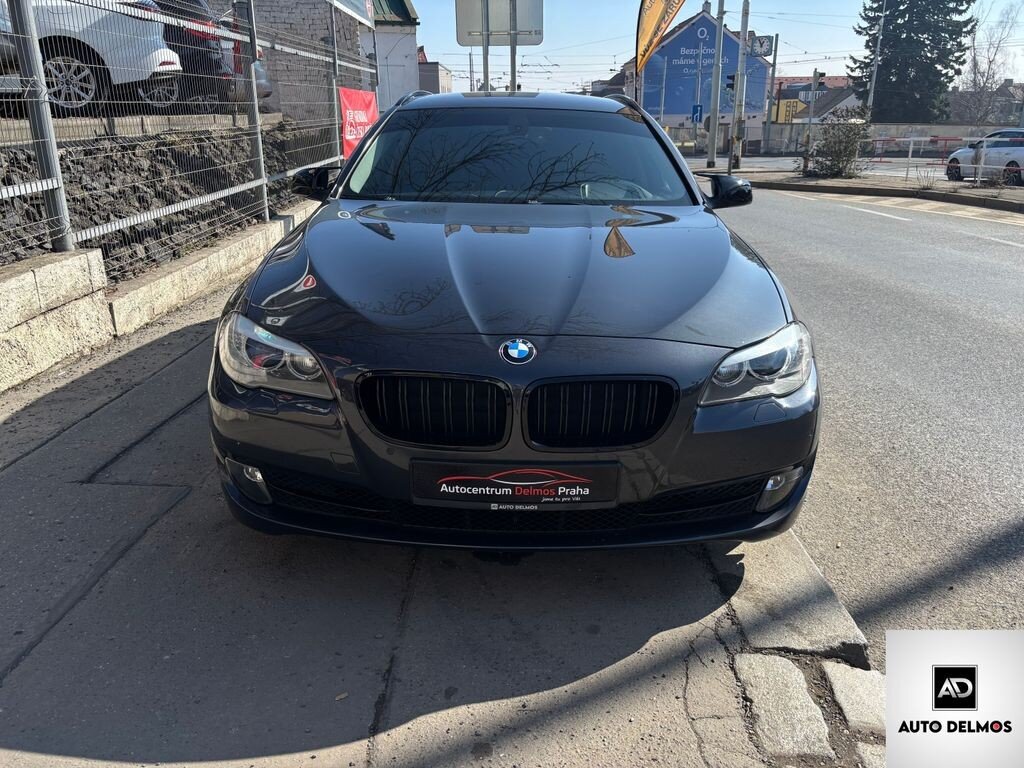BMW Řada 5 Kombi 3,0 l 190 kw
