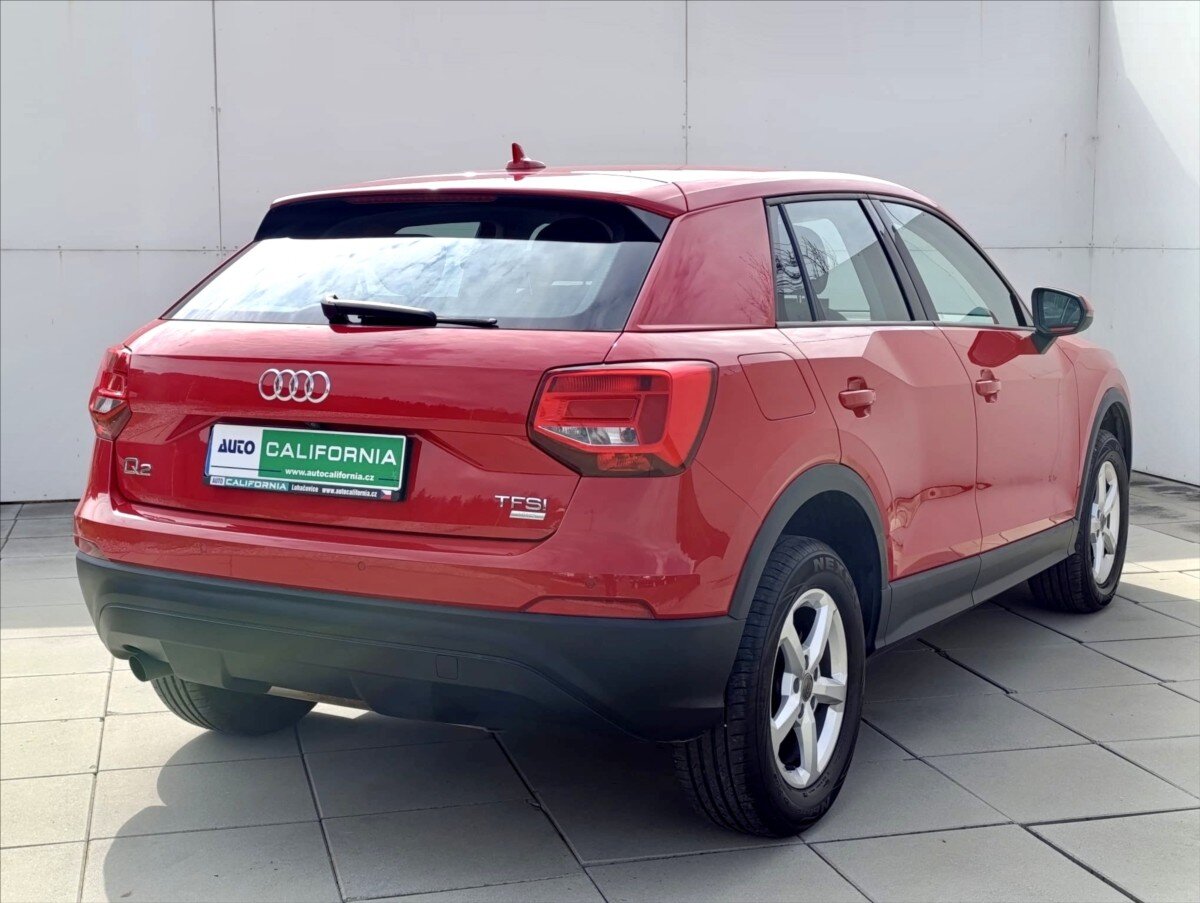 Audi Q2 SUV / Terénní 999,0 85 kw