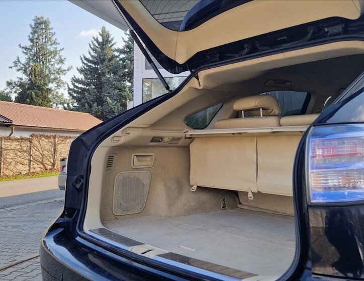 Lexus RX 450h SUV / Terénní 3,5 l 183 kw