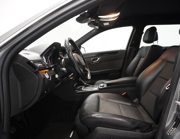 Mercedes-Benz Třídy E Kombi 2,1 l 150 kw