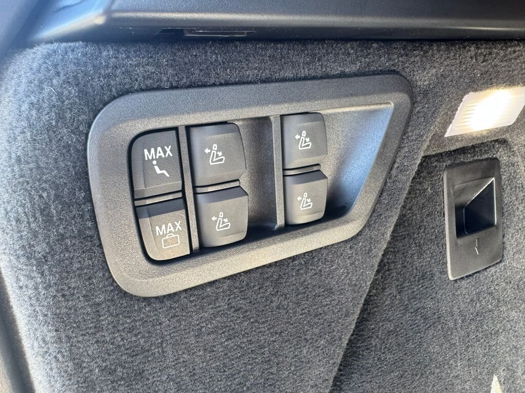 BMW X7 SUV / Terénní 3,0 l 250 kw