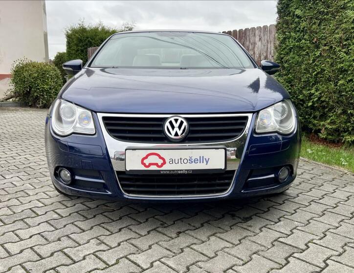 Volkswagen EOS 11