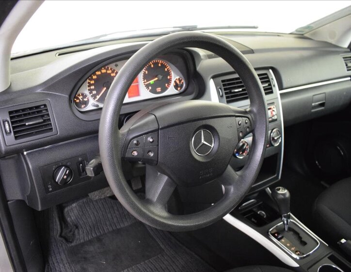Mercedes-Benz Třídy B Hatchback 1,7 l 85 kw