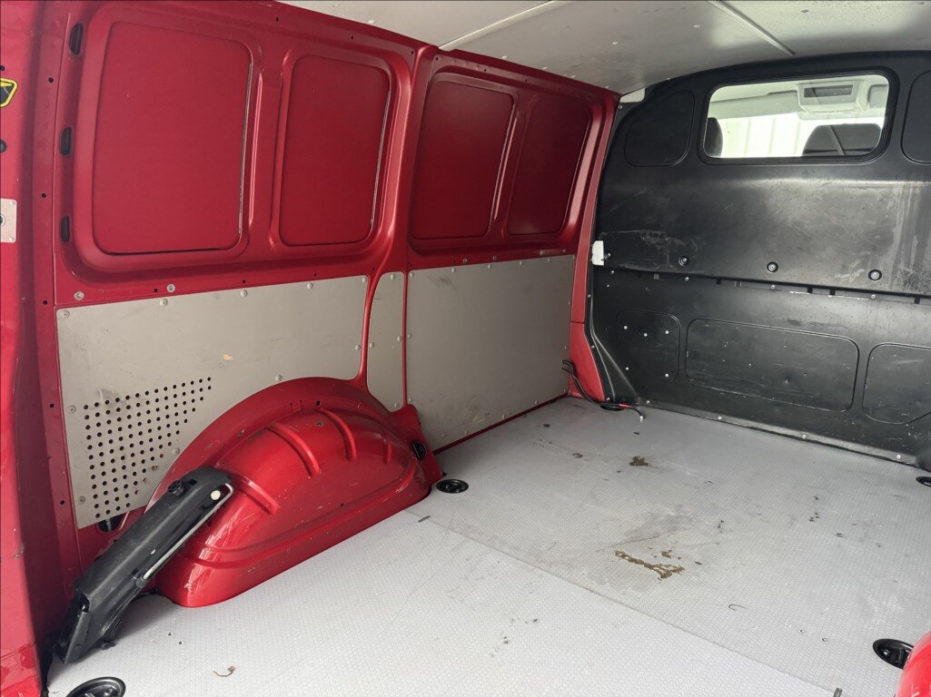 Volkswagen Transporter Skříň 2,0 l 110 kw