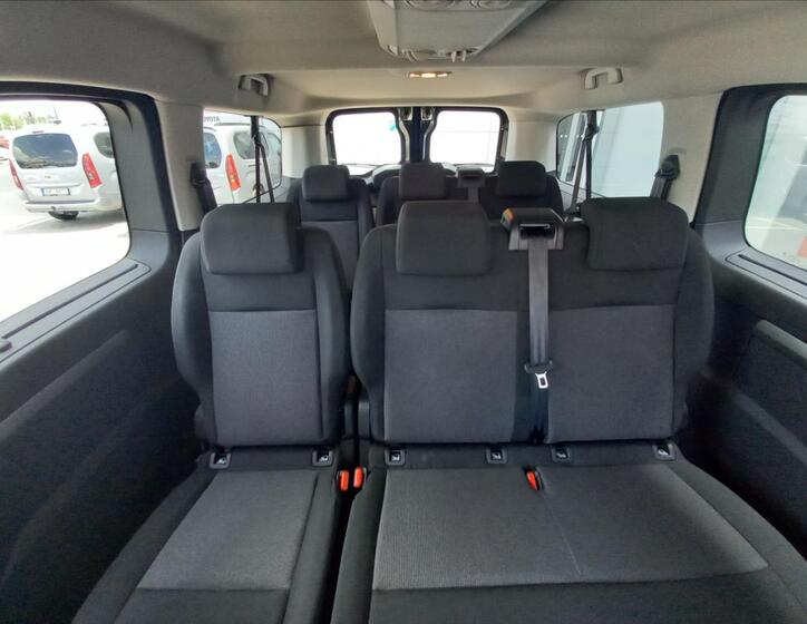 Toyota ProAce Verso 10