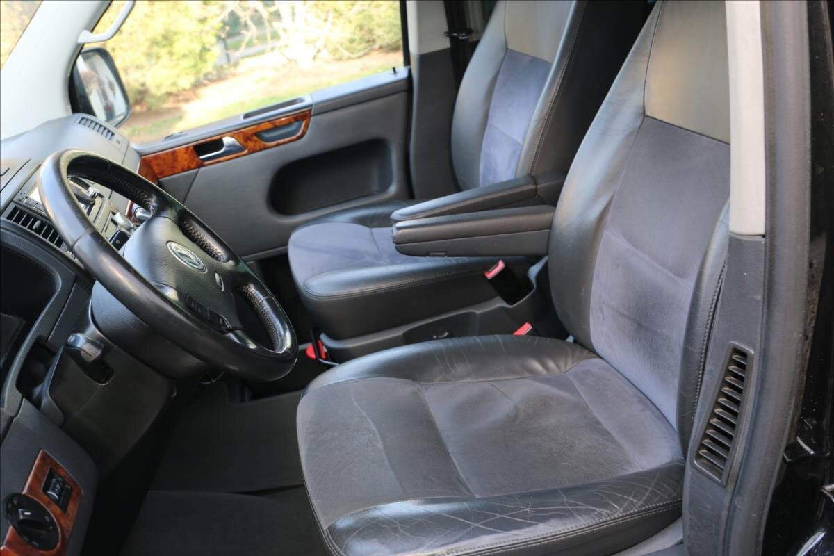 Volkswagen Multivan MPV 2,5 l 128 kw