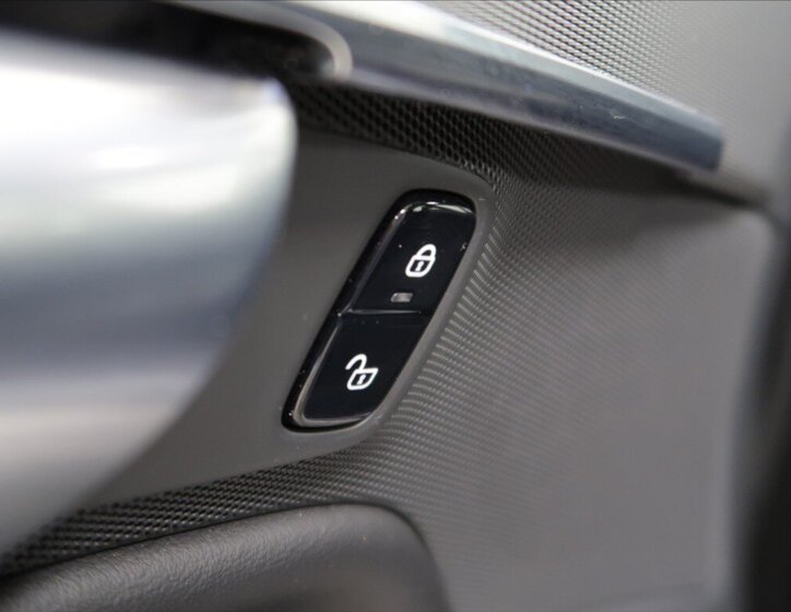 Volvo XC90 SUV 2,0 l 173 kw