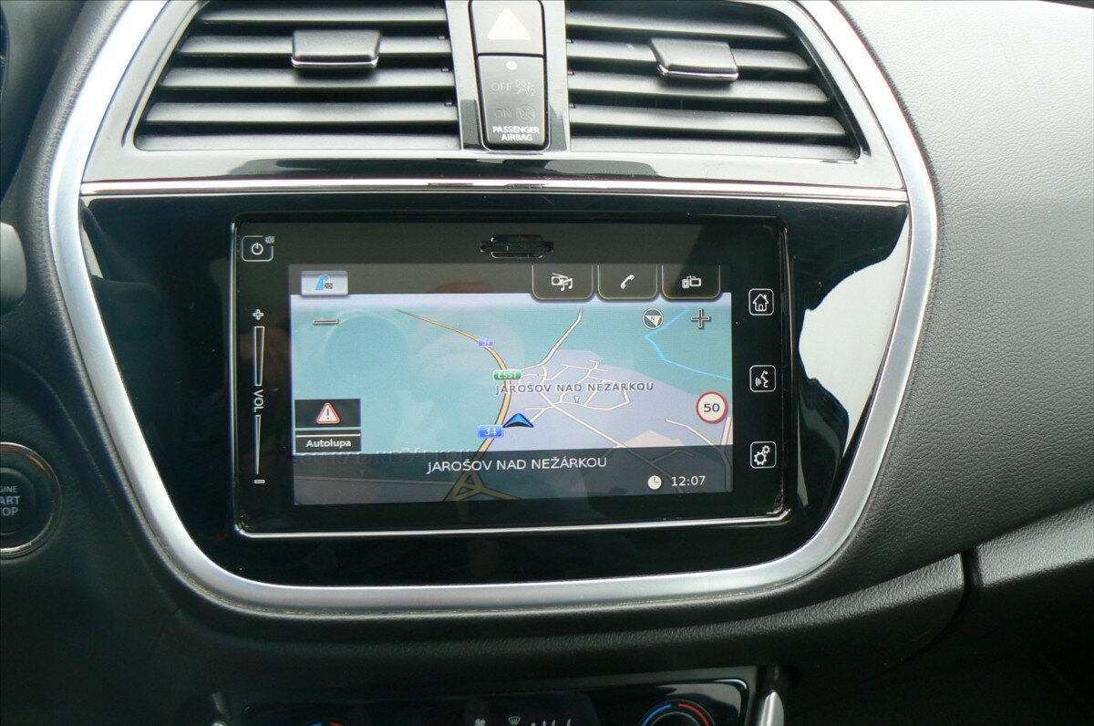 Suzuki SX4 S-Cross SUV / Terénní 1,4 l 103 kw