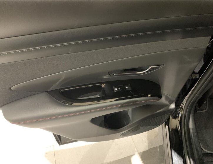 Hyundai Tucson SUV 1,6 l 117 kw