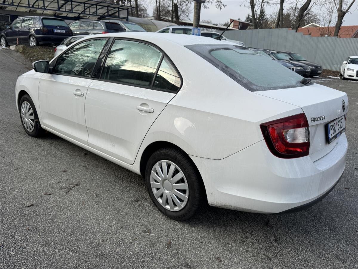 Škoda Rapid Hatchback 999,0 70 kw