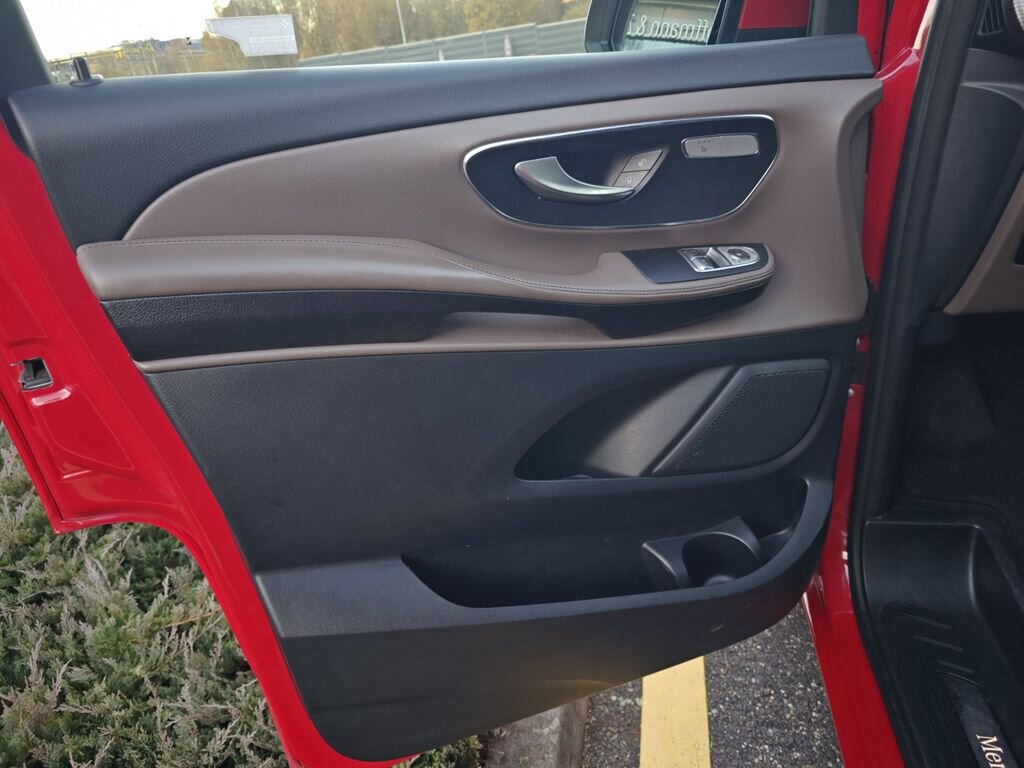 Mercedes-Benz Třídy V VAN-Minibus 2,0 l 174 kw