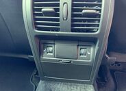 Volkswagen Passat 25