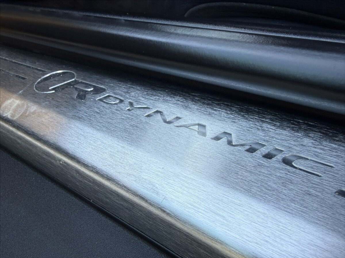 Jaguar F-Type Kupé 5,0 l 331 kw