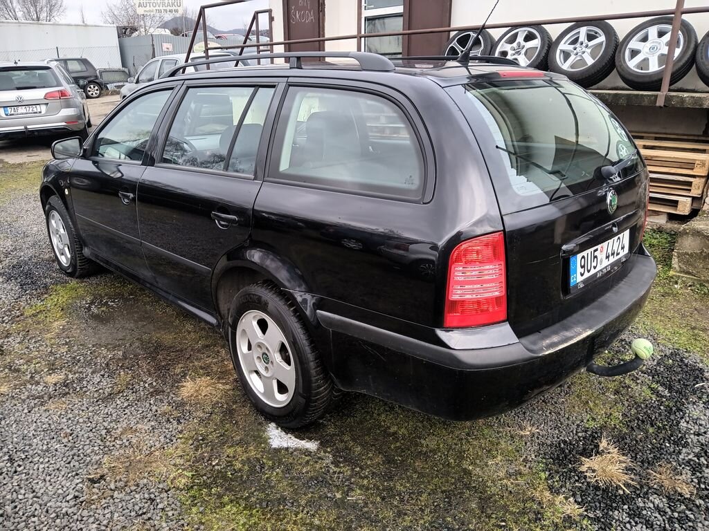 Škoda Octavia Kombi 2,0 l 85 kw