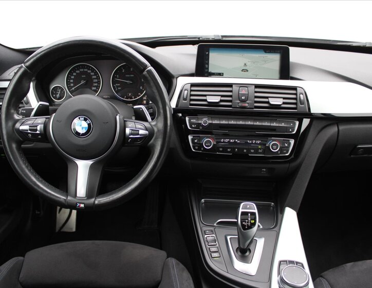 BMW Řada 3 Liftback 3,0 l 190 kw