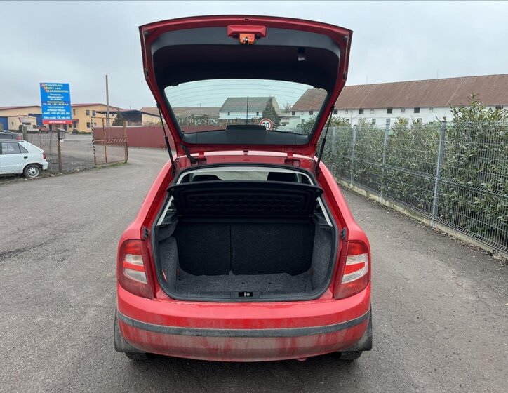 Škoda Fabia Hatchback 1,2 l 40 kw