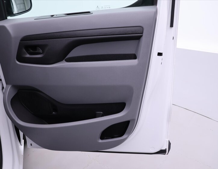 Fiat Scudo VAN-Minibus 2,0 l 106 kw