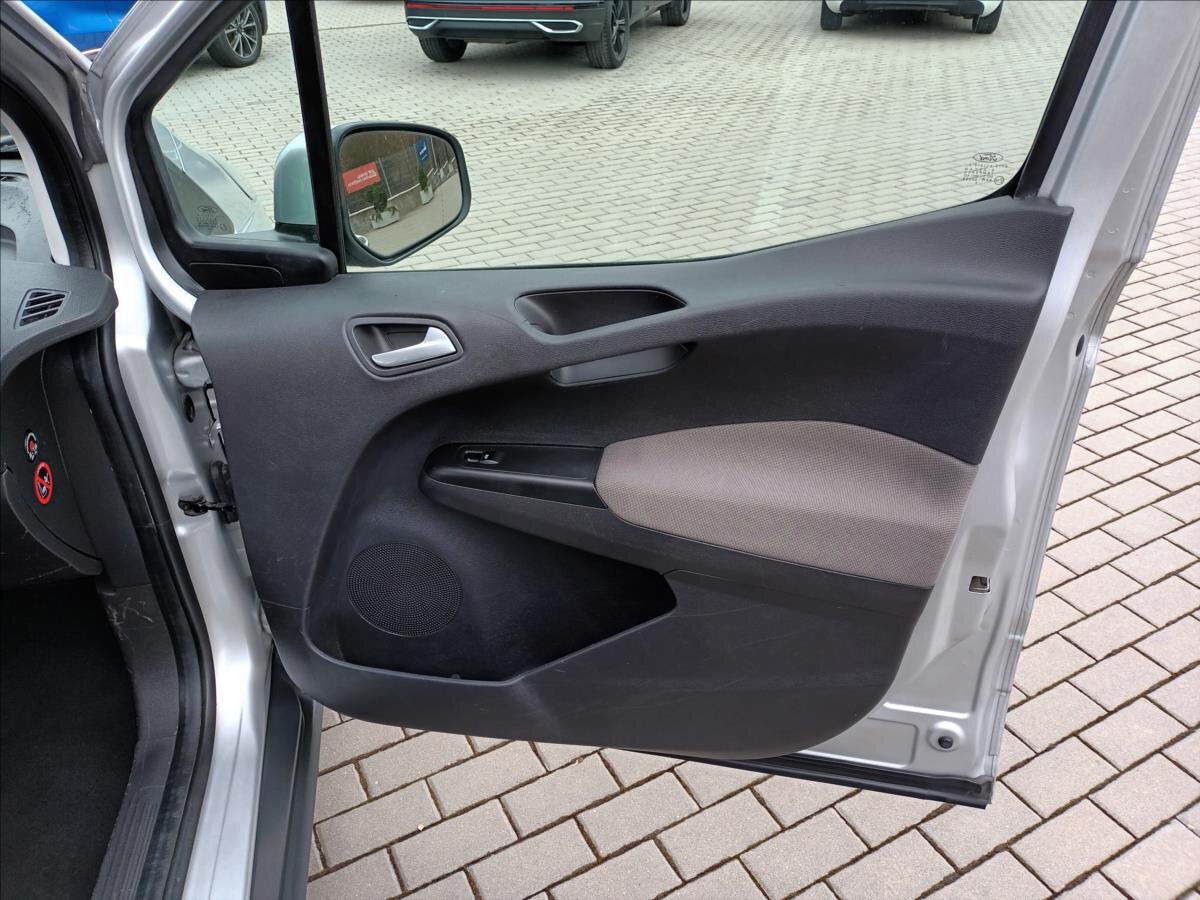 Ford Tourneo Courier MPV 1,5 l 55 kw