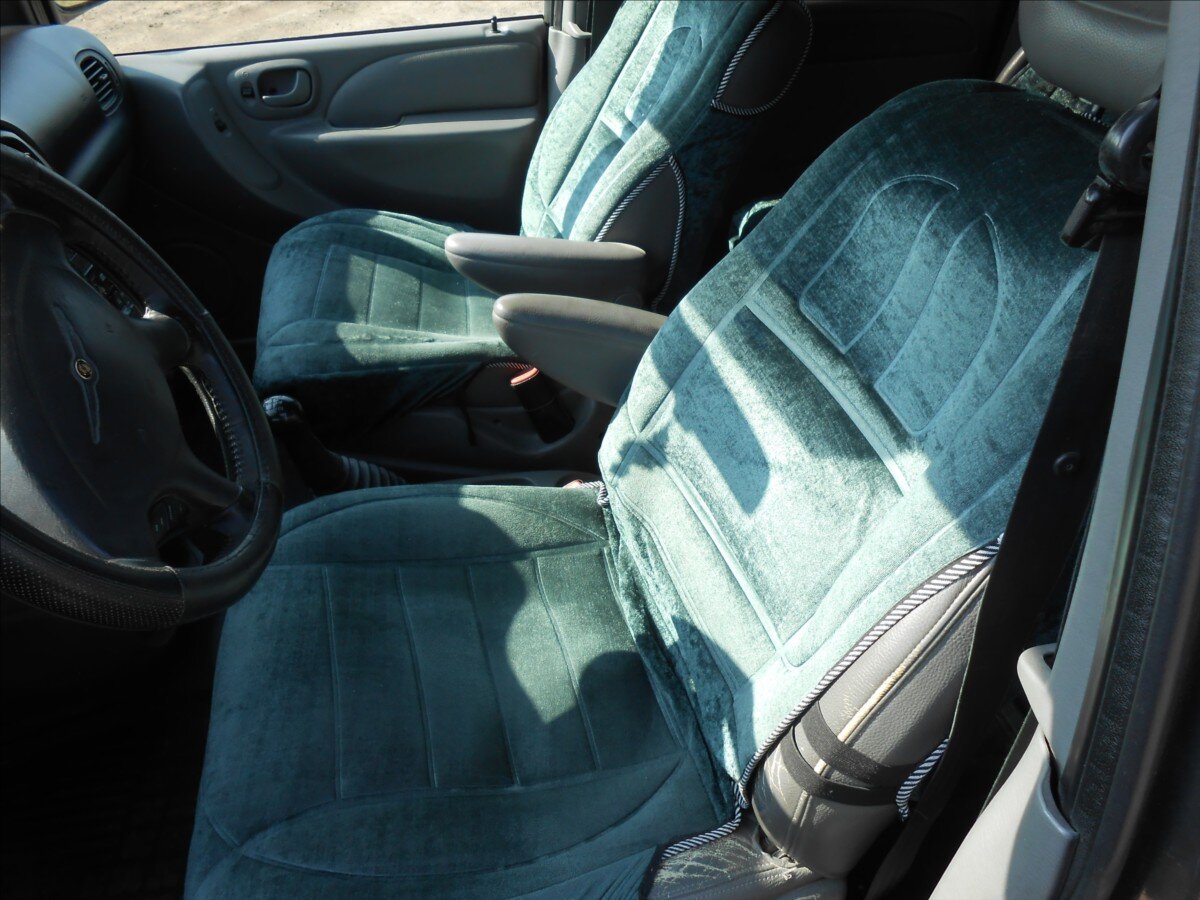 Chrysler Voyager Kombi 2,5 l 105 kw