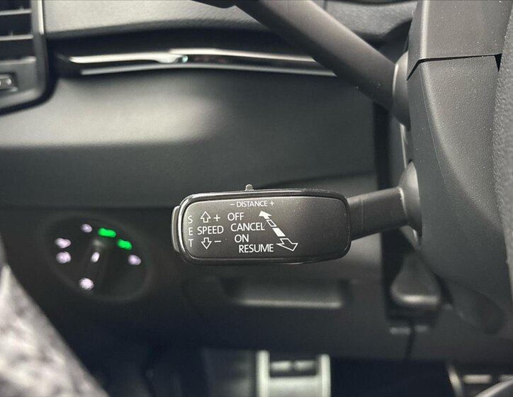 Škoda Karoq SUV / Terénní 1,5 l 110 kw