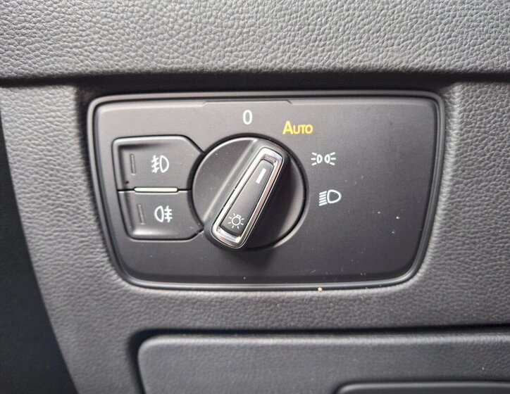 Volkswagen Passat Kombi 2,0 l 140 kw