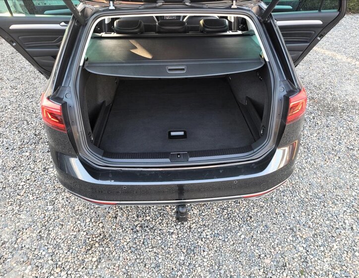 Volkswagen Passat Kombi 2,0 l 90 kw