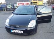 Ford Fiesta 12