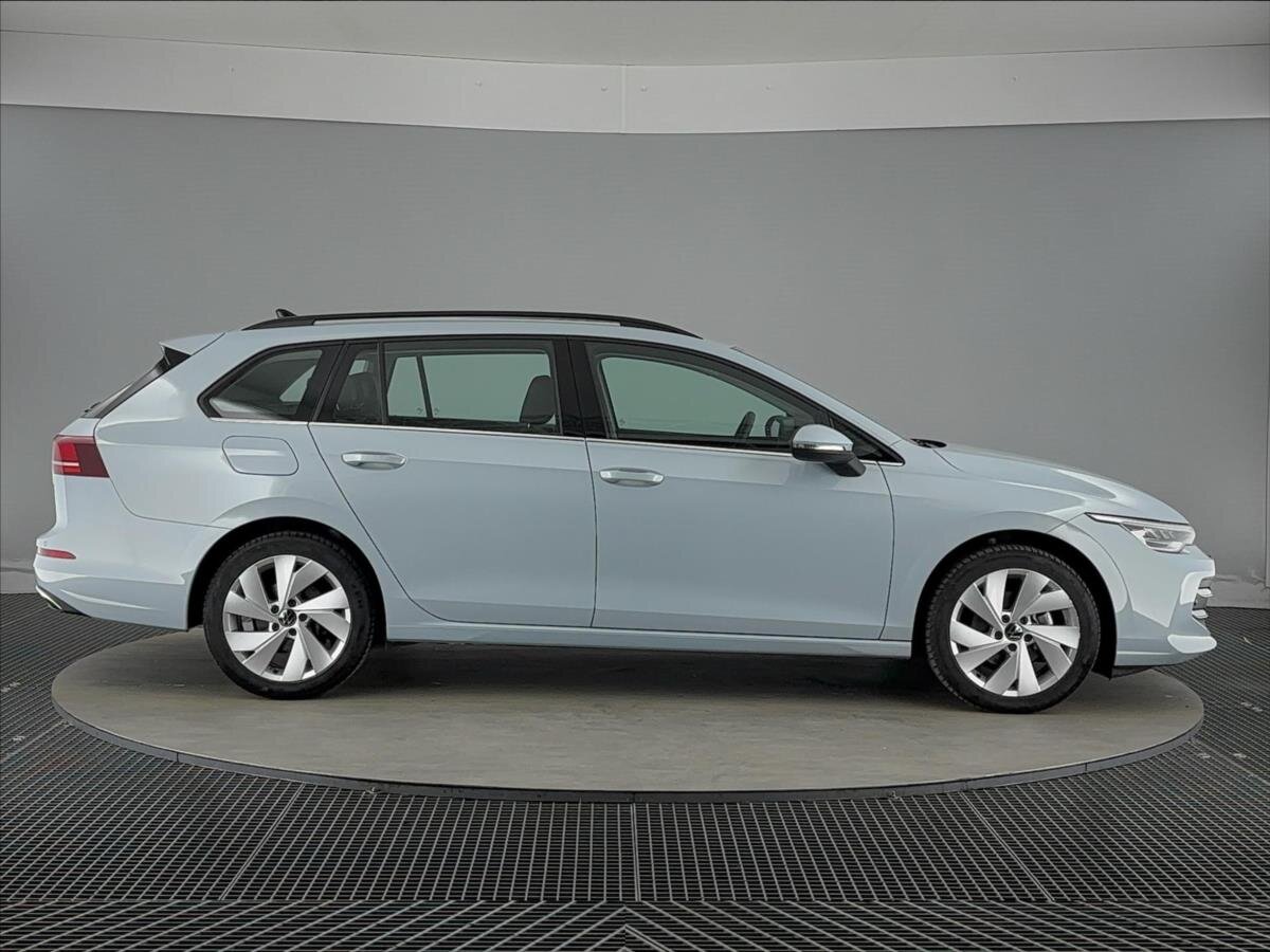 Volkswagen Golf Kombi 1,5 l 110 kw