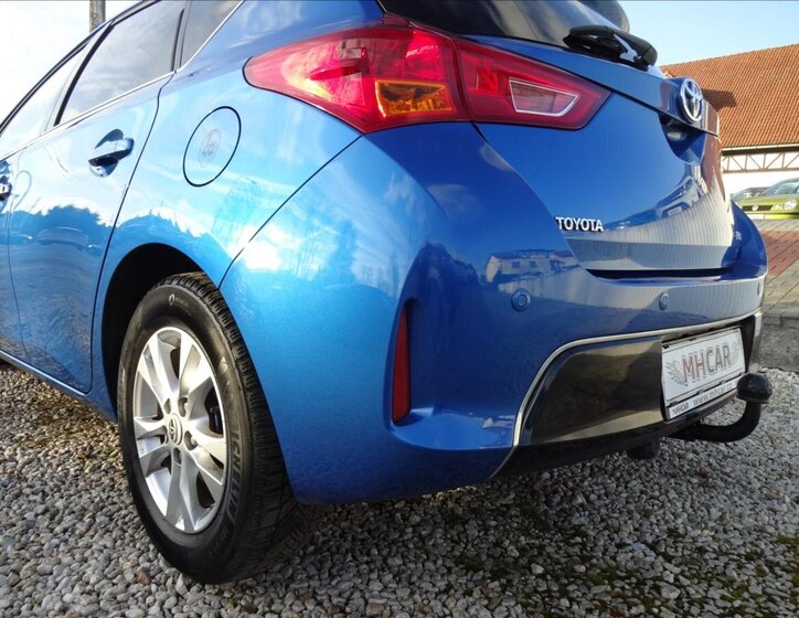 Toyota Auris 14