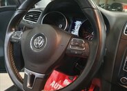 Volkswagen Golf 16