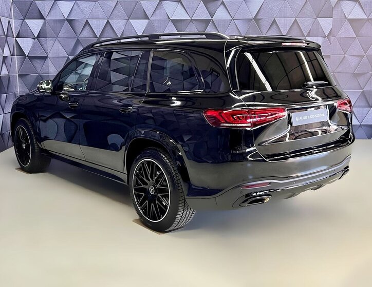Mercedes-Benz GLS SUV / Terénní 4,0 l 360 kw