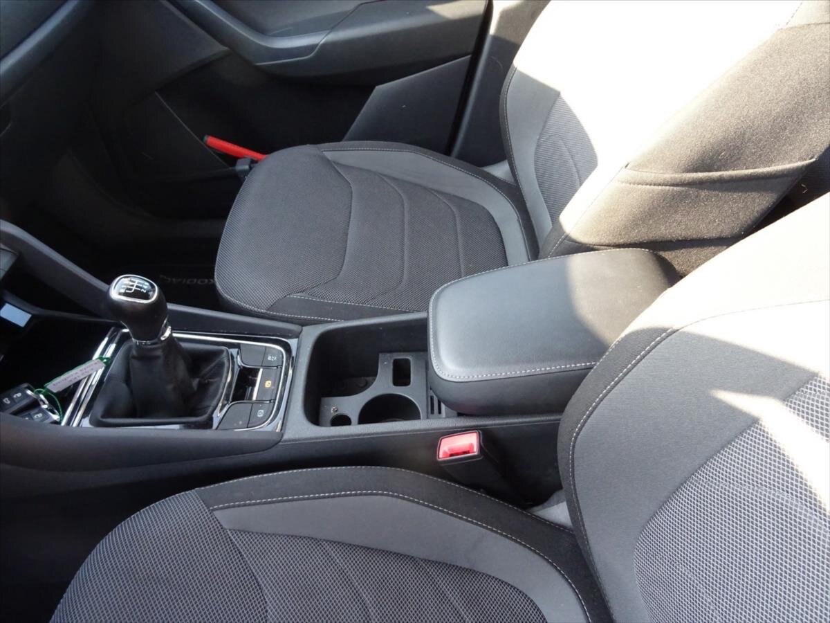 Škoda Kodiaq SUV / Terénní 1,5 l 110 kw