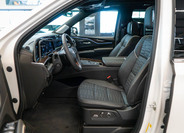 Cadillac Escalade 17