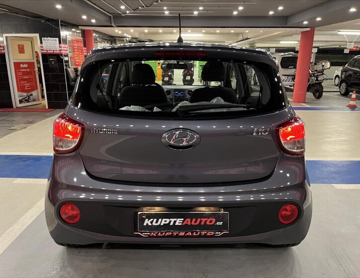 Hyundai i10 Hatchback 998,0 49 kw