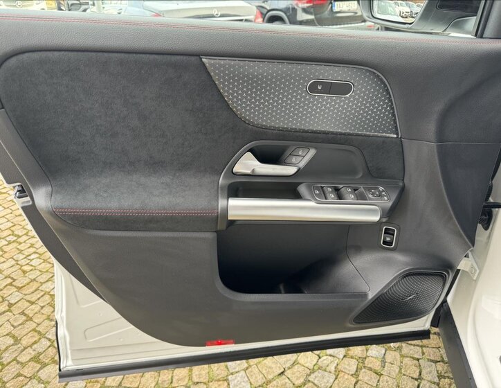 Mercedes-Benz GLA SUV / Terénní 2,0 l 110 kw