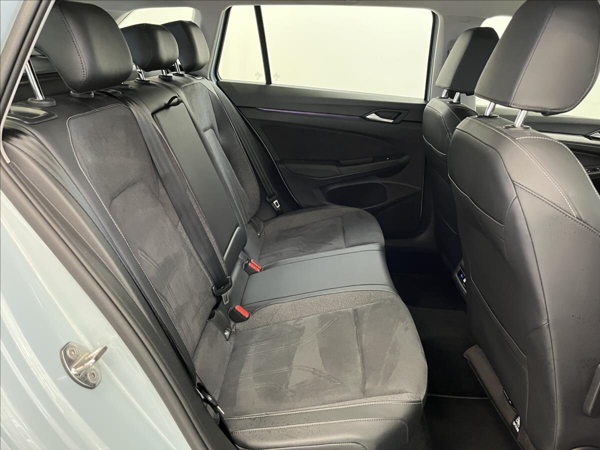 Volkswagen Golf Kombi 1,5 l 110 kw