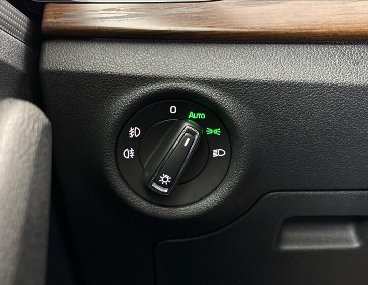 Škoda Kamiq SUV / Terénní 1,5 l 110 kw