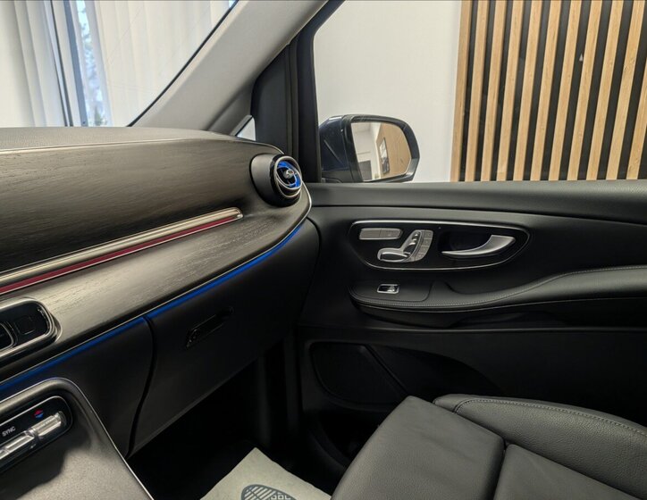 Mercedes-Benz Třídy V VAN-Minibus 2,0 l 174 kw